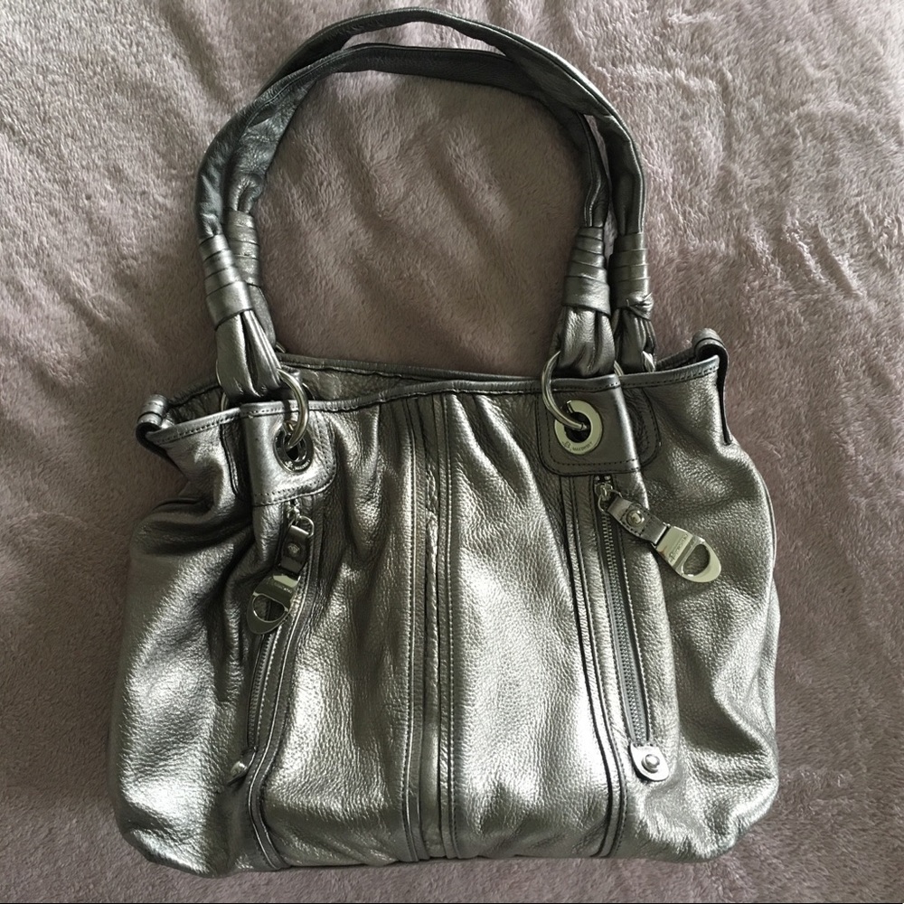 Silver tote bag with wrapped handle detail